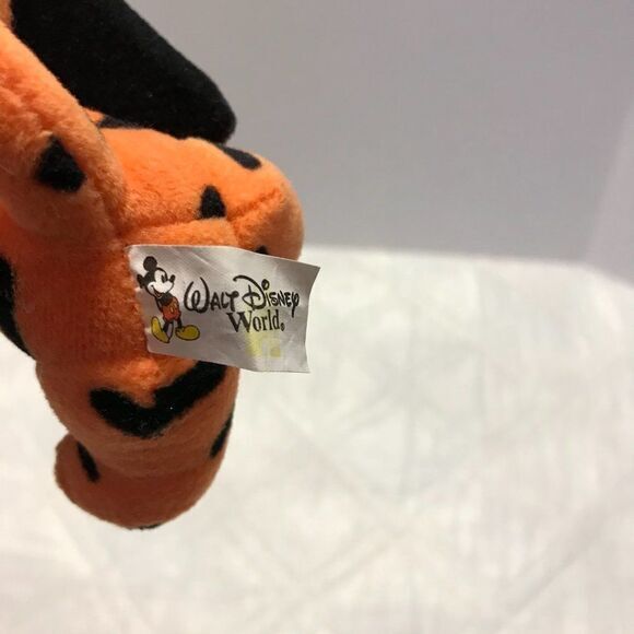 Walt Disney World 5 inch Tigger plush holding picture frame - Picture 4 of 4